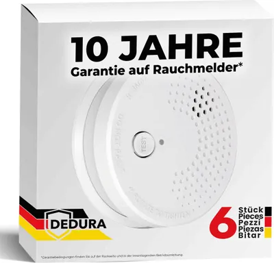 The image shows the packaging of a smoke detector set.
