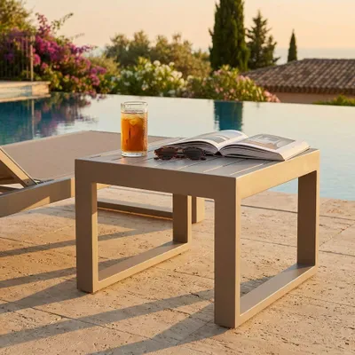 Immagine prodotto di Milani Home - Tavolino Salotto Giardino Quadrato Fisso 45x45 Tortora Da Esterno Per Ristorante Agriturismo Albergo Lettino - Tortora