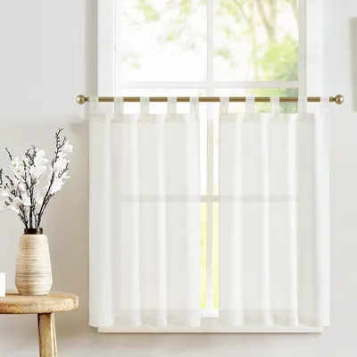 Image de Ensemble de 2 rideaux de style bistrot en aspect lin, avec passants, de couleur blanche, dimensions 65x90 cm, pour cuisine et porte-fenêtre