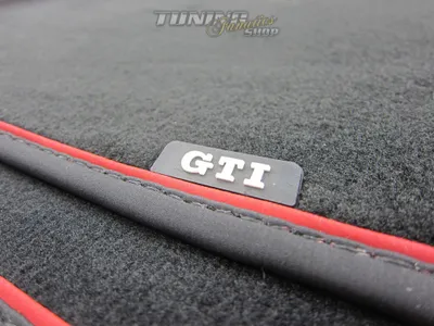 Zdjęcie produktu dla 4x oryginalne welurowe dywaniki tekstylne premium GTI SET do VW Golf 7 VII