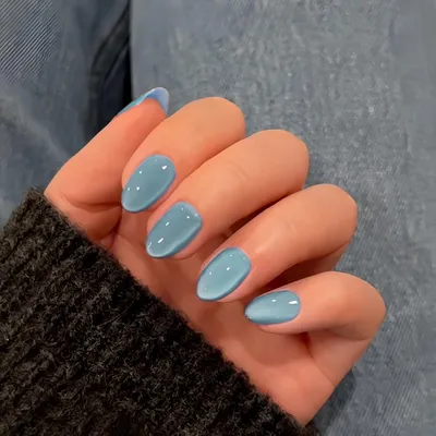Produktbild von Künstliche Nägel Kurz Oval Mandel Baby Blau Cat Eye Glas Mirror Effect 30 Stück