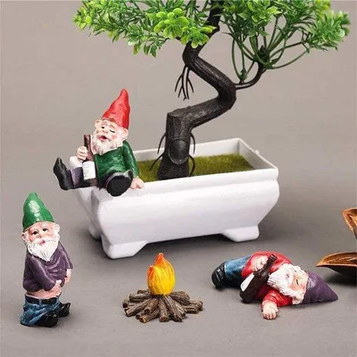 Immagine prodotto di Piccoli statuine da giardino, set da 4 pezzi, in resina impermeabile, ornamenti a tema fuoco