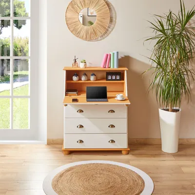 Produktbild von Sekretär GOMES aus Massivholz, Weiß/Braun - Schreibsekretär mit Klappe und Schubladen mit Muschelgriffen, Kiefer Massivholz, Landhausstil für Büro und Wohnzimmer