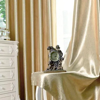 Produktbild von Halbdunkelnde, goldene Vorhänge für das Wohnzimmer – Set mit 2 Teilen