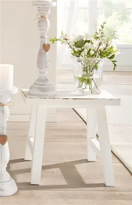 Dekoleidenschaft 2er Set Holz-Hocker 'Rustikal' – Antik-stilige Blumenhocker Aus Gekalkter Kiefer