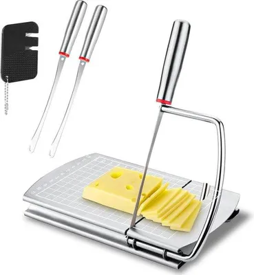 Produktbild von Famanu Käsehobel für junge Käse - Edelstahl, mit Messerschärfer