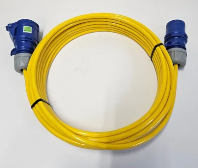 Produktbild von CEE Campingkabel Verlängerung H07 Boot Womo Caravan Garten 2,5mm² PUR Gelb/10m