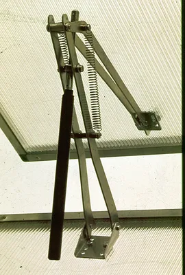 Immagine prodotto di Juwel Fensterautomat für Frühbeetkasten, äffnet bei Wärme durch Solarenergie