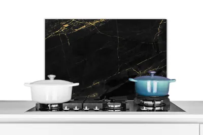 Produktbild von KitchenYeah®  Spritzschutz Küche - Küchenrückwand - Wandschutz für Herd und Spüle - Marmoroptik - Luxus - Schwarz - Gold 70x50 - Alu-Dibond (Alternative zum Spritzschutz aus Glas) - Hitzebeständig - H