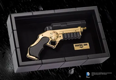 Produktbild von Noble Collection Der Dunkle Ritter Batman Replik-greifpistole 1/1 Golden Golden One Size