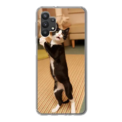 Produktbild von MuchoWow® Handyhülle Schutzhülle Hülle für Samsung Galaxy A32 5G Katze - Wohnzimmer - Schwarz Silikon Softcase Handy Hülle - Softcase