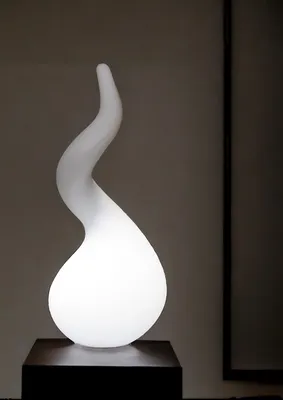 Produktbild von Design Stehlampe 71 x 31cm Farbwechsel mit Akku PL411 kabellos Lampe Innen und Außen Dekoleuchte Gartenlampe moderne Leuchte Skulptur abstrakt