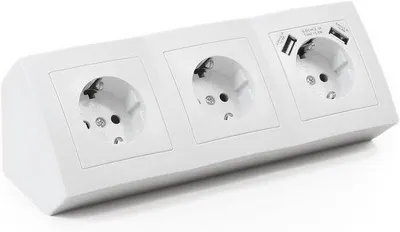 Productafbeelding van Flair Stopcontactdoos met USB - 3-voudige Geaarde Hoekinbouw