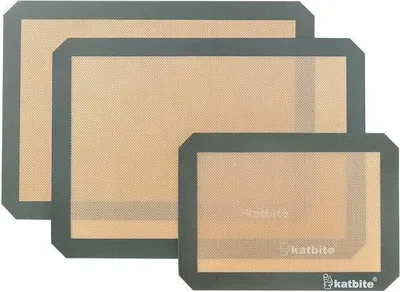 Produktbild von Famanu Backmatte Set von 3 - Silikon, antihaftbeschichtet, BPA-frei