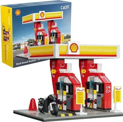 A box of a Shell branded building block toy set, with the assembled toy in front of it.