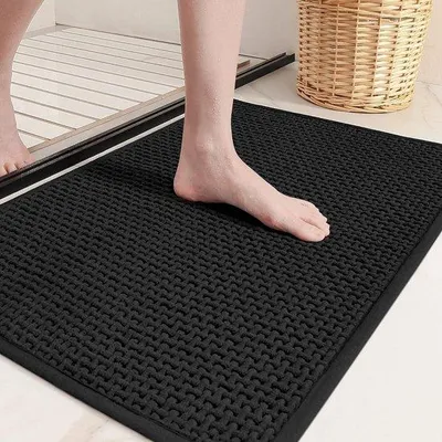 Obrázek produktu pro Uniqoos® Měkká koupelnová rohož z čenille, 40 x 60 cm – protiskluzová, s vysokou savostí, vhodná do pračky, pro sprchu a vanu, černá