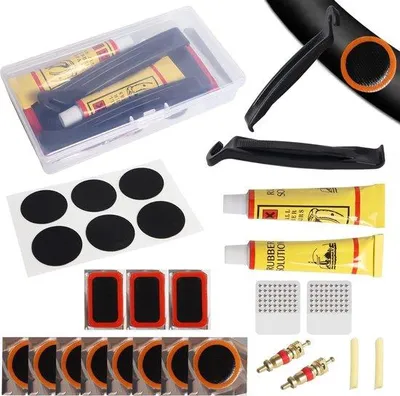 Produktbild von Famanu Reifenreparaturset - Selbstklebende Reparaturpflaster für Fahrräder