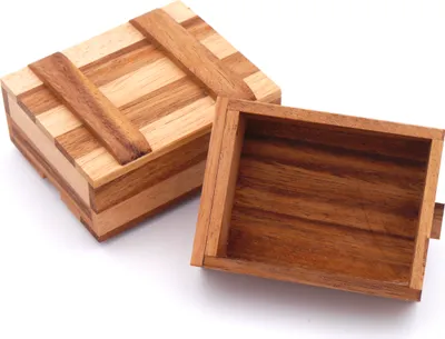 Produktbild von Geschenkbox No.2 - hochwertiges, kniffliges Knobelspiel mit Geheimfach für Geldgeschenke