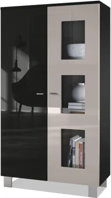 Produktbild von Vladon Vitrine Denjo, Germany, Standvitrine mit 2 Türen und 3 Glaseinsätzen, Schwarz matt/ Schwarz Hochglanz/ Sandgrau Hochglanz (71 x 129 x 35 cm)