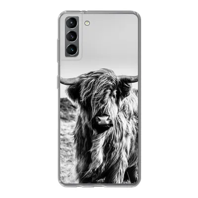 Produktbild von MuchoWow® Handyhülle Schutzhülle Hülle für Samsung Galaxy S21 Plus Kuh - Schottischer Hochländer - Schwarz - Weiß - Tier - Natur - Wildtiere Silikon Softcase Handy Hülle - Handy-Tasche