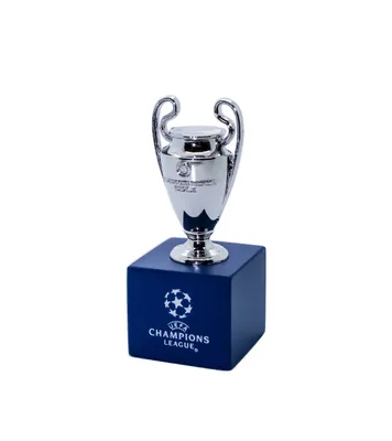 Immagine prodotto di Replica della coppa UEFA Champions League da 45 mm su piedistallo in legno