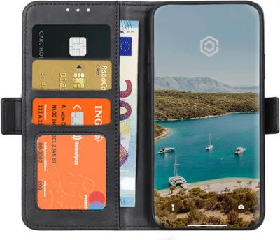 Produktbild von Casecentive Magnetisches Leder Wallet Case iPhone 12 Pro Max schwarz