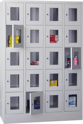 Produktbild von Schließfachschrank - Sichtfenstertüren - 20 Fächer a 300 mm - 1.850x1.200x500 mm (HxBxT) - Sockel - Zylinderschloss - tiefschwarz/enzianblau