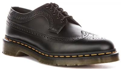 Imagen del producto de Dr. Martens 3989, modelo Oxford con detalles tipo "brogue", color amarillo en costuras, confeccionado en cuero negro. Talla 9 UK, 43 EU, 10 M US / Negro