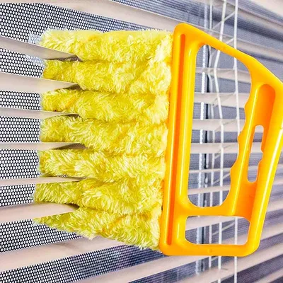 Image de Brosse pour stores en microfibre, nettoyant 7-en-1 pour lamelles, nettoyage des deux côtés, nettoyage rapide et efficace des stores - BlindsBrush