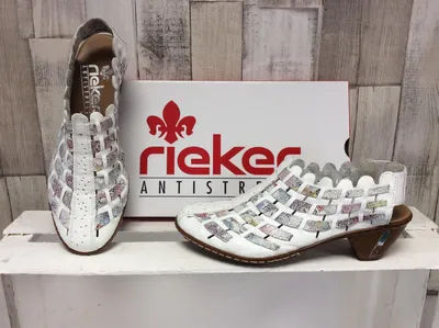 Produktbild von Rieker Damen Sandale weiß-bunt, vorn geschlossen, 3 cm Absatz 41