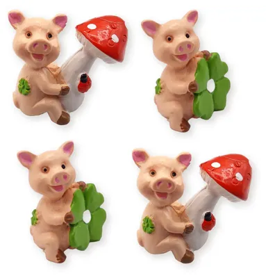 Image de Petites figurines de cochon porte-bonheur - 4 pièces. Miniatures porte-bonheur ornées de trèfles et de champignons. Décoration. 3 cm