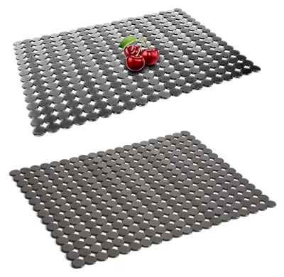 Produktbild von Küchenspüle Matte, 2 Stück Spülbeckenmatte,30 x 40 cm Spülbeckeneinlage, PVC Spülbeckenmatte, Dekorative Spülbeckenmatt, Zuschneidbare Abtropfmatte Geschirr, für Küche und Bad, Grau