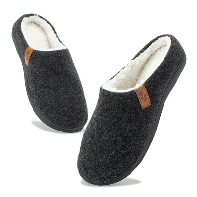 Produktbild von GOOD MOTION »Winter Hausschuhe, Hüttenschuhe, Pantoffeln« Plüsch Hausschuhe rutschfest. Größe: 43-44