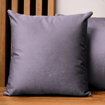 Produktbild von MG Design 2er Set Kissenbezüge 60 x 60 cm in Violett - mit Reißverschluss, samtig-weich, fein & dicht, pflegeleicht
