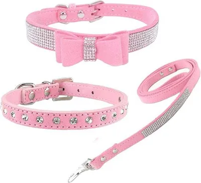Imagen del producto de Conjunto de 3 piezas Unyqoos®: collar y correa suaves de gamuza con detalles brillantes, collar para cachorros y correa para perros y gatos pequeños, color rosa, talla XXS