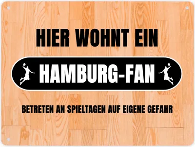 Produktbild von Hier wohnt ein Hamburg-Fan Metallschild XL in 21x28 cm mit Turnhallenboden Motiv