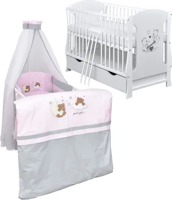 Produktbild von Baby-Delux Babybett Kinderbett Lia 120x60 Teddy Wippe Weiß inkl. Schublade Bettset Komplett Traumland Rosa Schaumstoffmatratze