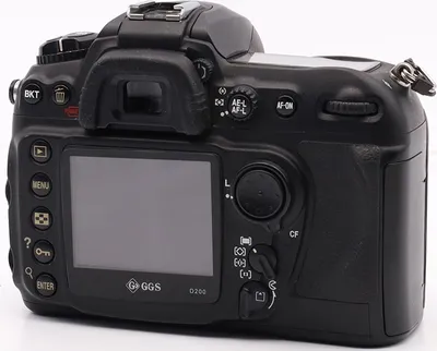 Produktbild von Nikon SLR Digital Camera D200, 10.2 MP, CCD, 3872 x 2592 Pixel, 18 - 200 mm, 72 mm, Auto