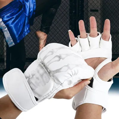 Produktbild von MMA Handschuhe, Halbfinger MMA Boxhandschuhe mit verstellbarem Handgelenkband, Sport Handschuhe für Kampfsport, Sanda, Boxsack-Training Weiß