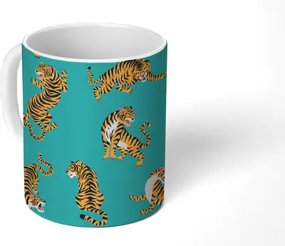 Produktbild von MuchoWow® Tasse Kaffeetasse Kaffeebecher 350 ml Tigers - Muster - Blau Teetasse - Fototasse - Becher - Keramikbecher - Teebecher - Kaffeetasse - Bürotasse