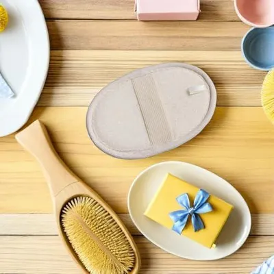 Produktbild von 4 Stück natürliche Luffa-Peelingschwämme für die sanfte Körperreinigung, strapazierfähige und schnell trocknende Badeschwämme für Männer und Frauen zur täglichen Hautpflege und Dusche
