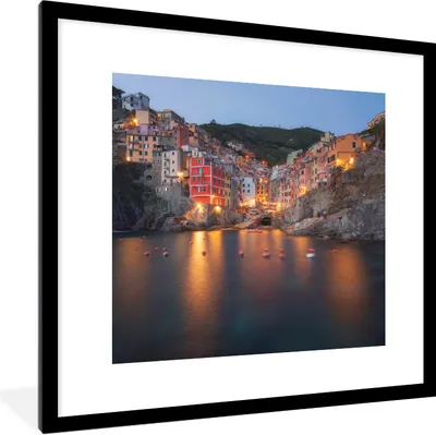 Produktbild von MuchoWow® Gerahmtes Poster Beleuchtung im Dorf Cinque Terre in Italien 40x40 cm - Poster mit Schwarzem Bilderrahmen Wandposter Rahmen Foto Bilder - Poster - Plakat im Rahmen