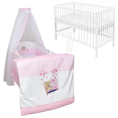 Produktbild von Baby-Delux Babybett Kinderbett Gitterbett Milo Weiß 120x60 Komplett Bettset 10-tlg mit Stickerei Schaukelfreunde