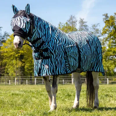 Produktbild von HKM Fliegendecke in Größe 155 - Fliegendecke mit Halsteil Zebra