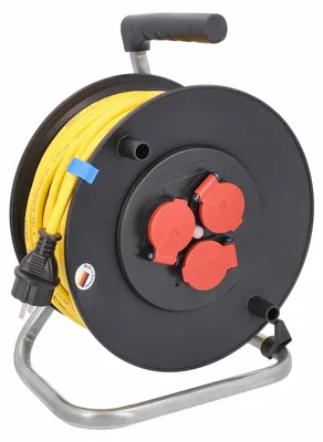Immagine prodotto di Avvolgicavo da esterno da 40 m, cavo di prolunga AT-N07V3V3-F 3G1,5 con 3 prese, IP44