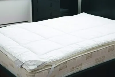 Produktbild von Belledorm Matratzenschoner mit Maulbeerseidenanteil BM203 (Einzelbett) (Weiß)