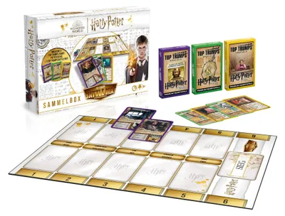 Image de Tapis de jeu « Harry Potter » avec trois jeux de cartes Top Trumps et un jeu de Quartett