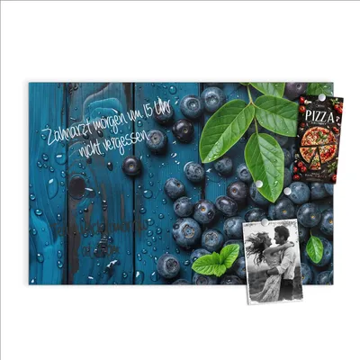 Produktbild von Magnettafel 90x60cm Pinnwand Whiteboard beschreibbar - Blaubeeren auf Holz