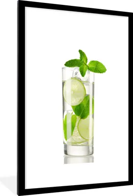Produktbild von MuchoWow® Gerahmtes Poster Mojito-Cocktail auf einem weißen Hintergrund 60x90 cm - Poster mit Schwarzem Bilderrahmen Wandposter Rahmen Foto Bilder - Dekoration - Wandposter Wohnzimmer - Hochwertig