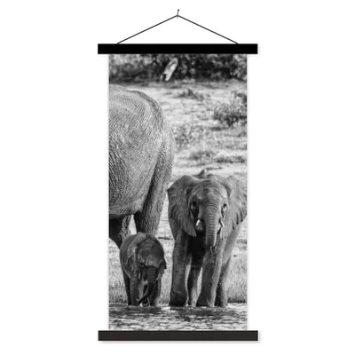 Produktbild von MuchoWow® Textilposter Elefant - Wasser - Tiere - Schwarz - Weiß 90x180 cm mit schwarzem Rahmen - Dekoration Wohnzimmer